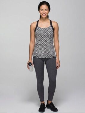 Lucy Black & White Patterned Racerback Tank Top Athleisure Workout Top Small
